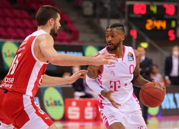 烈与残酷 烈与残酷