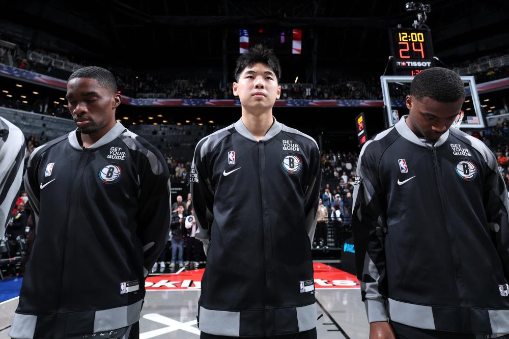 本赛季的开 本赛季的开