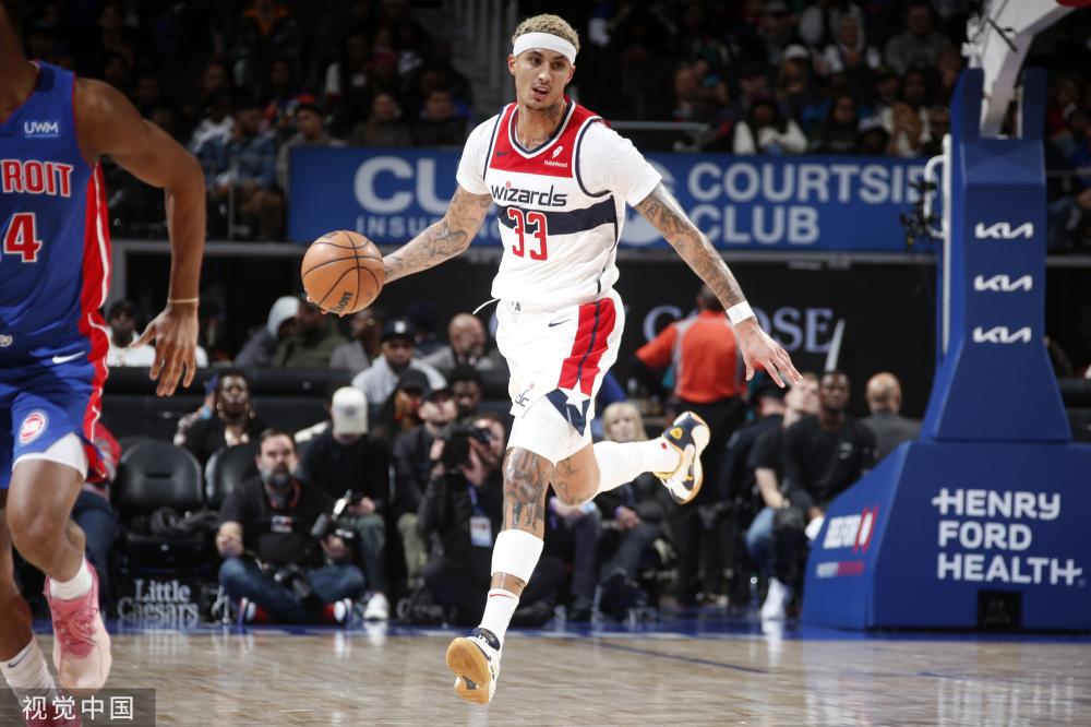 快攻与分球 快攻与分球