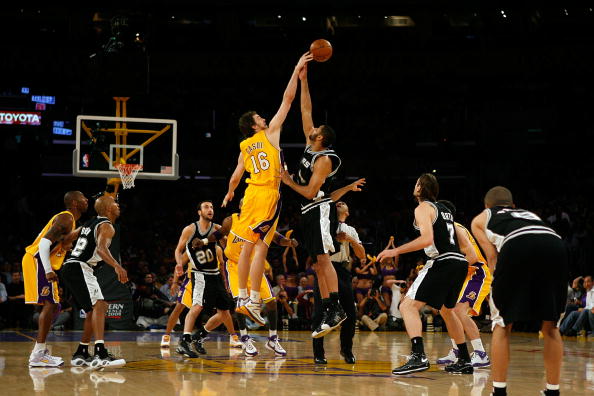 阿里纳斯：杰伦-布朗已经是大当家球员，他和塔图姆都能扛起球队